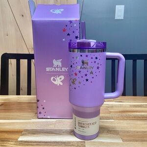 Stanley x Olivia Rodrigo Quencher H2.0 FlowState Tumbler 40 OZ LIMITED EDITION